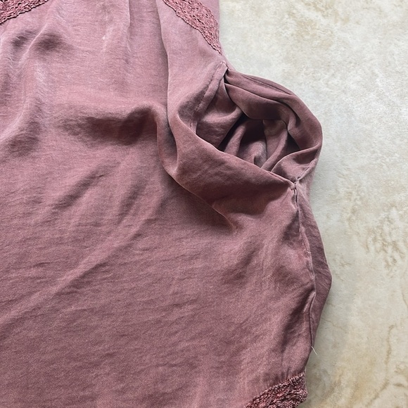 Aerie Women Romper Short Lace Silky Pockets Spaghetti Straps Sleeveless Size XS - Picture 8 of 15